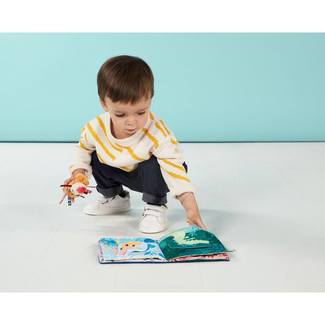 Jack Roars - Fabric Book-Soft Toys-Lilliputiens-bluebird baby & kids